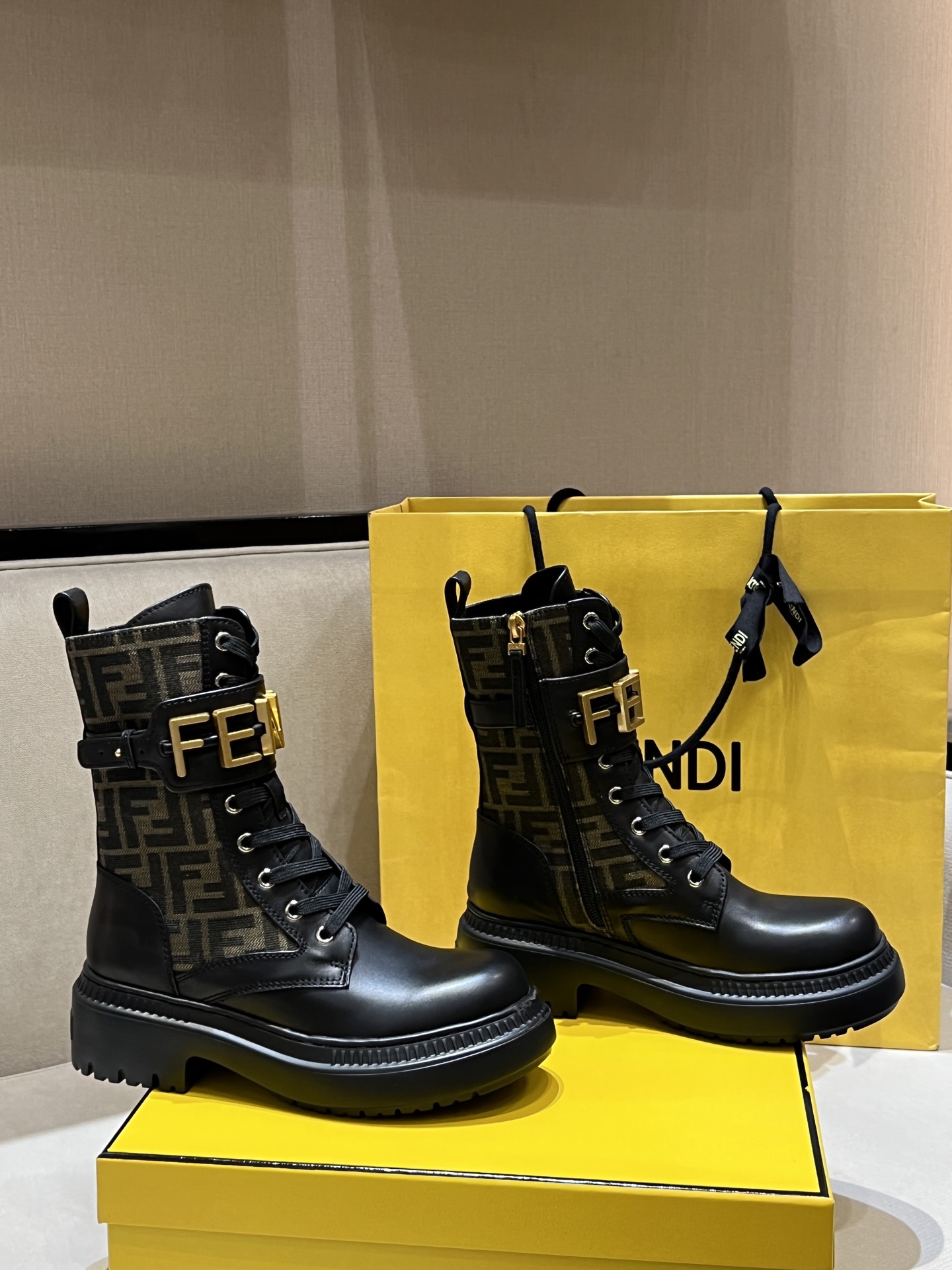 Bagsaaa F**di F**digraphy leather biker boots in black