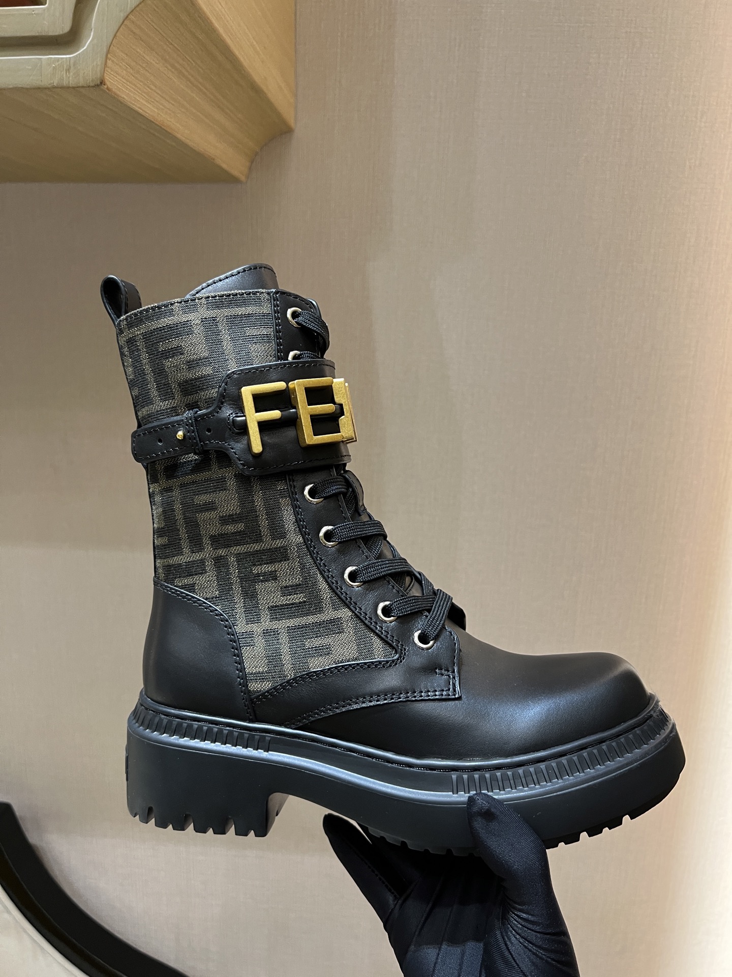 Bagsaaa F**di F**digraphy leather biker boots in black