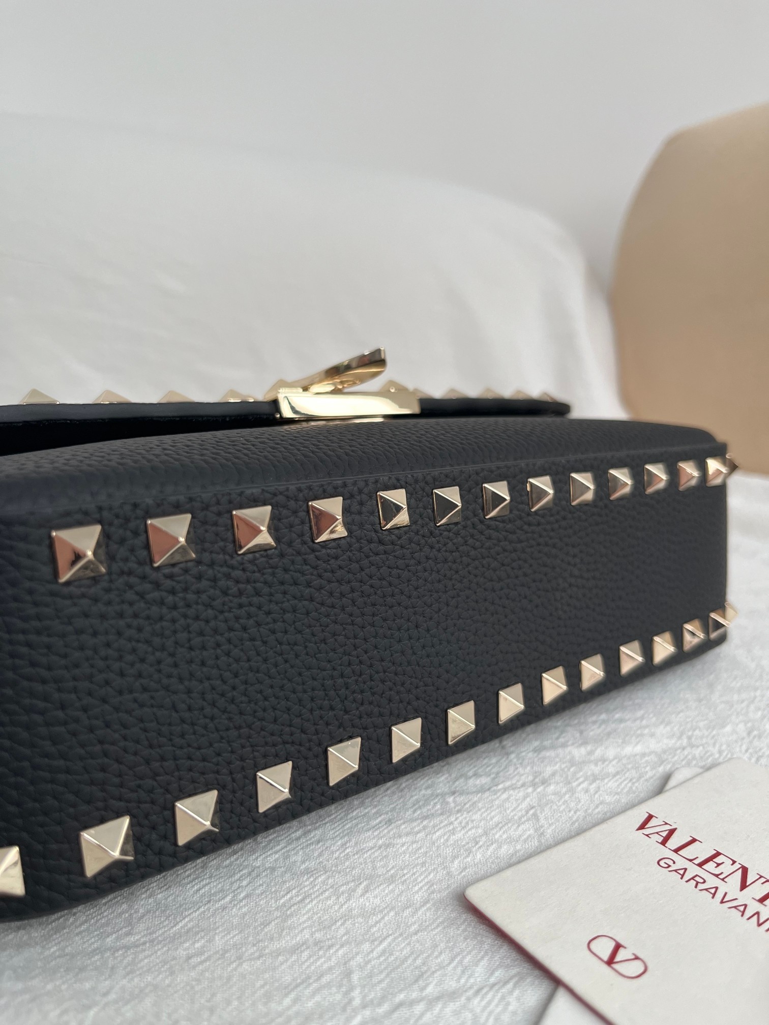 Bagsaaa Va1e*ntin0 Garavani Rockstud crossbody bag black - 24cm