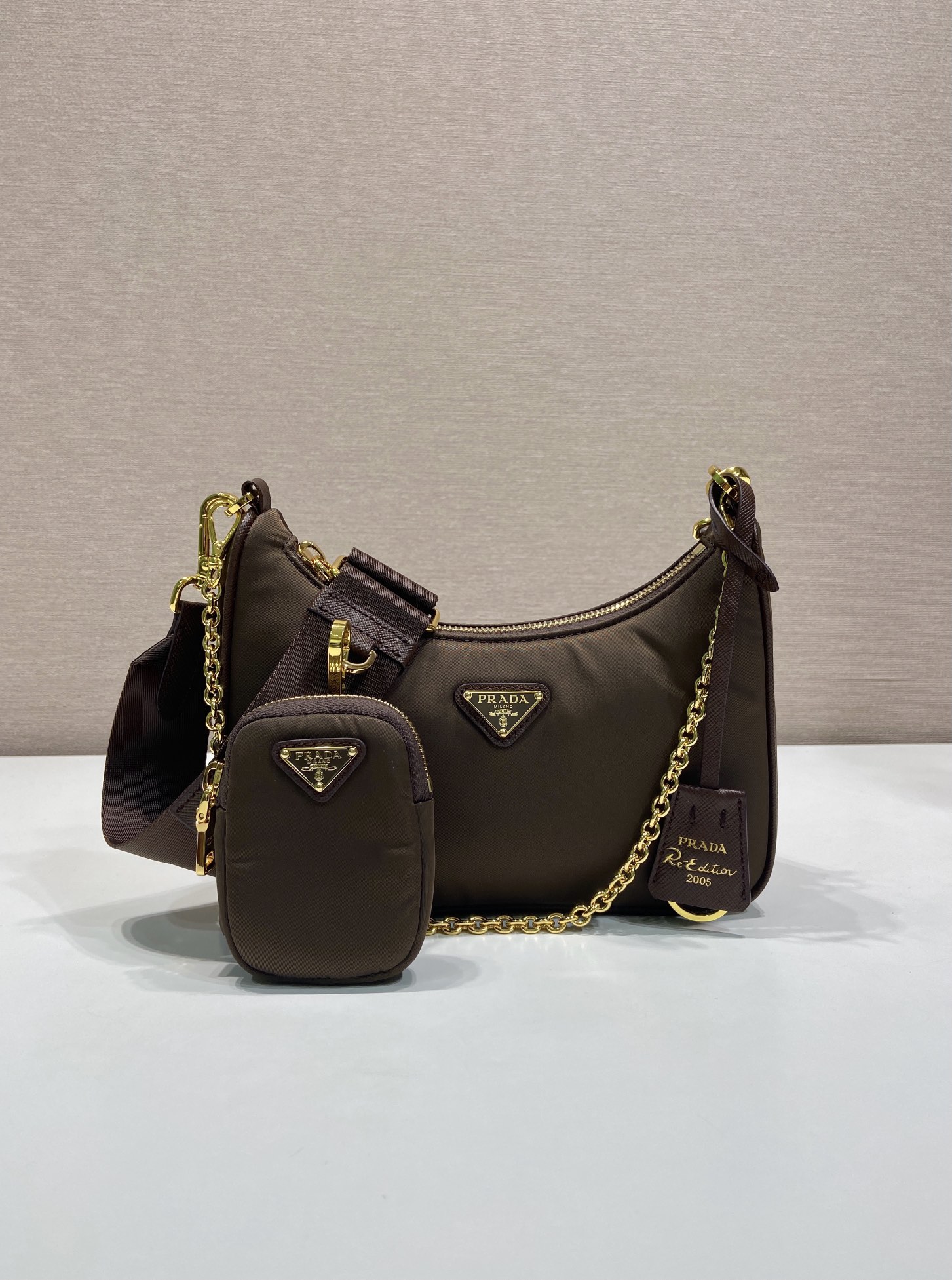 Bagsaaa Pra*a Re-Edition 2005 Re-Nylon bag 1BH204 brown - 22cm