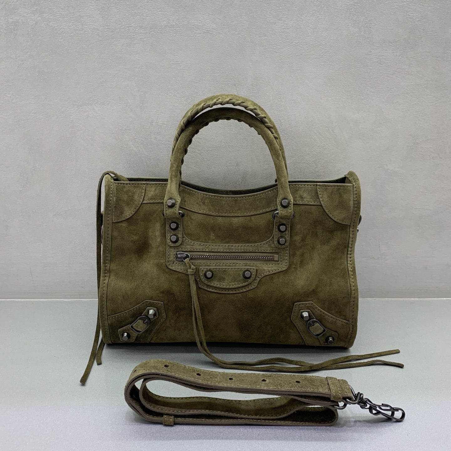 Bagsaaa Ba1en*iaga Le City bag green suede - 30cm