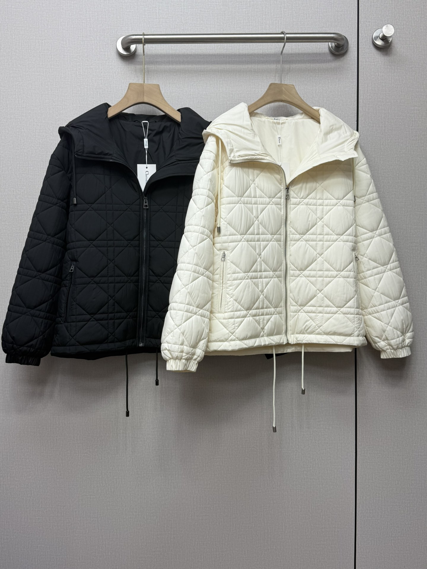 Bagsaaa D10r black D10rAlps Macrocannage Hooded Cropped Puffer Jacket