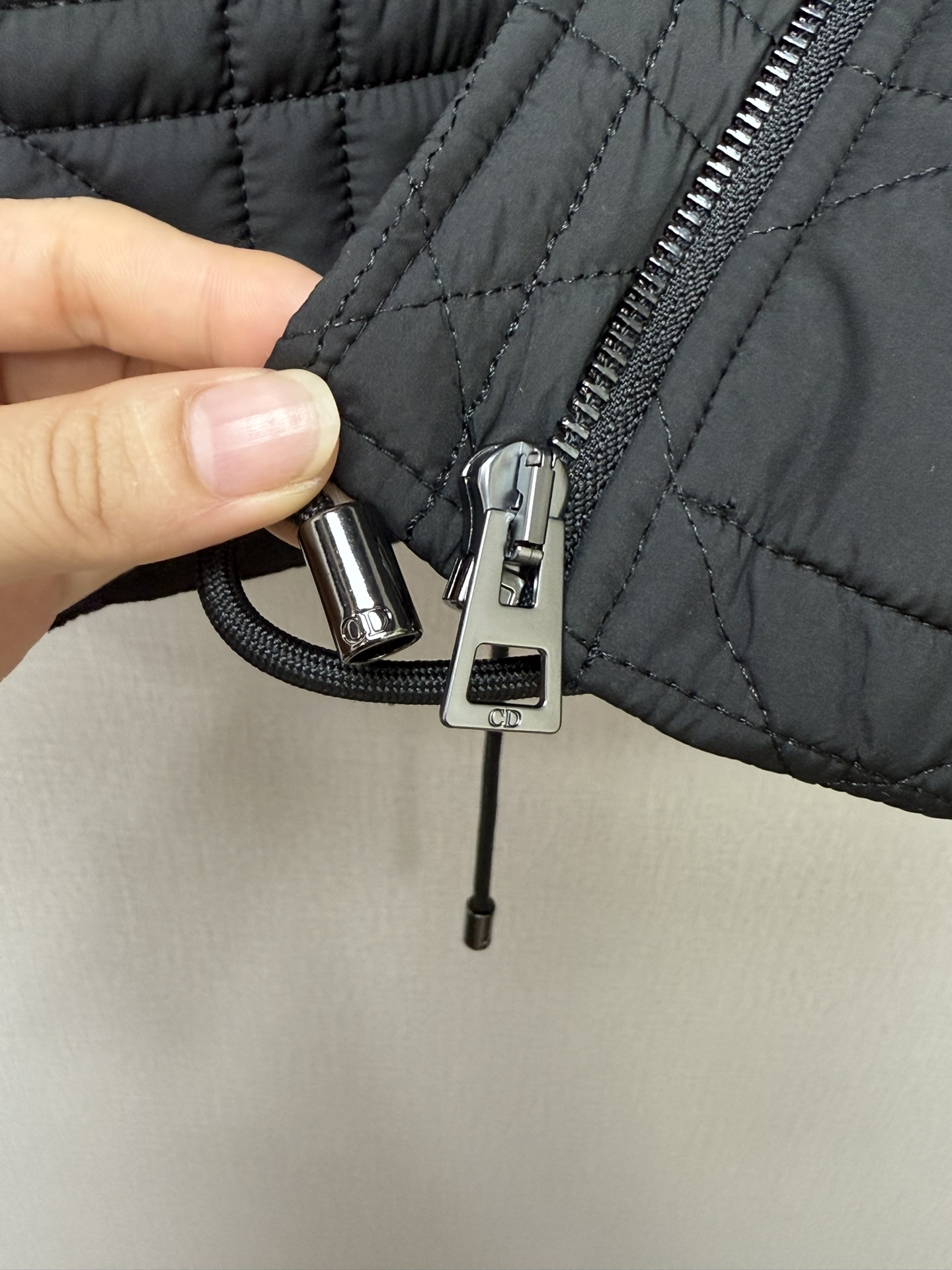 Bagsaaa D10r black D10rAlps Macrocannage Hooded Cropped Puffer Jacket