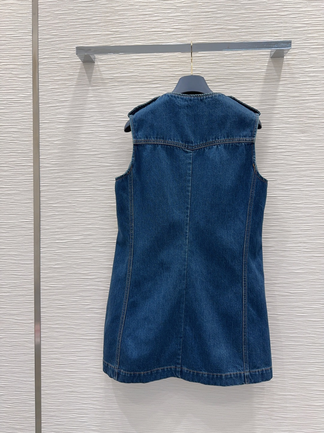 Bagsaaa L0vis Vvtt0n Raw Denim Zip-Up Dress