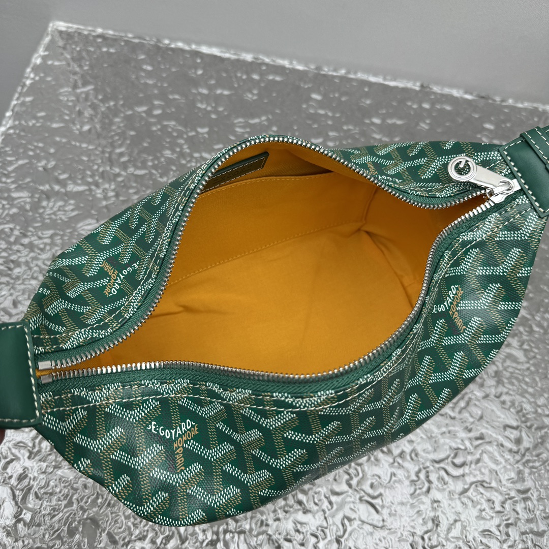 Bagsaaa G09ard Bohème Hobo bag in green - 25cm