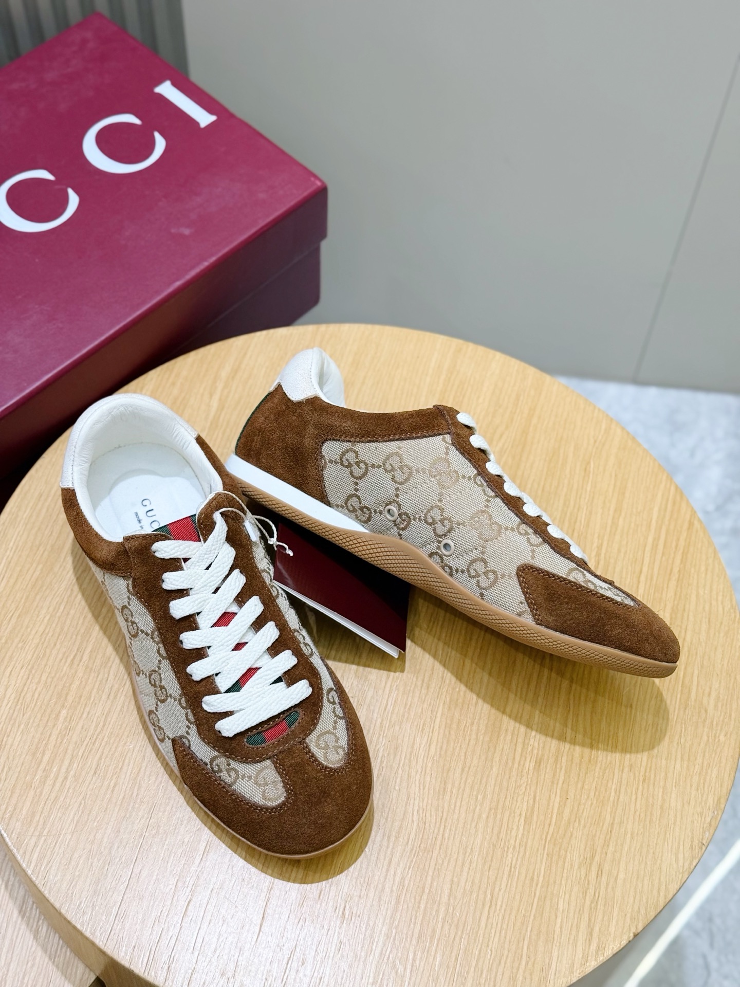 Bagsaaa Gvc*1 Shift sneaker in GG canvas with suede trims in beige and brown