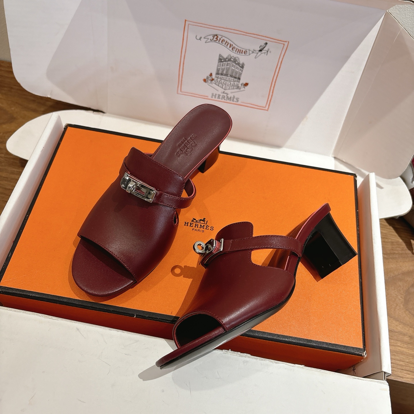 Bagsaaa H**me5 Candy sandal burgundy