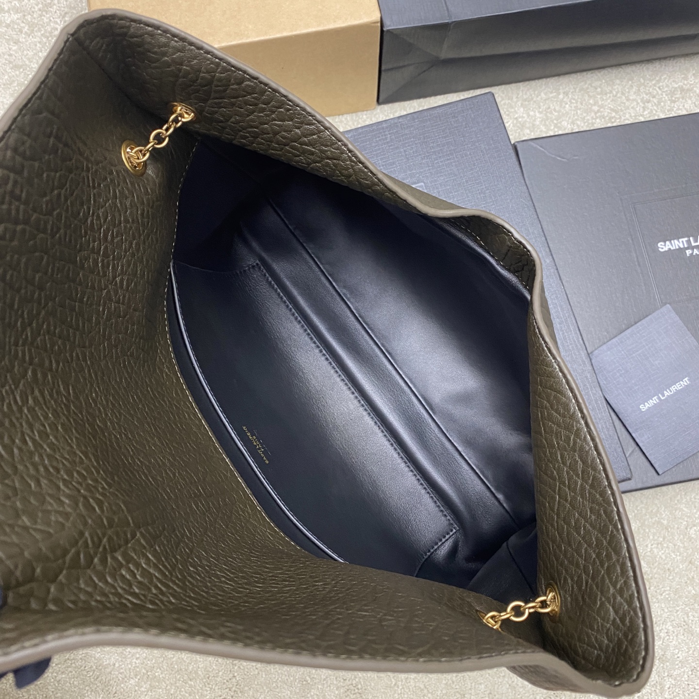 Bagsaaa Y51 Cassandre XXL envelope pouch on chain in lambskin 841702 LIGHT MUSK - 35cm