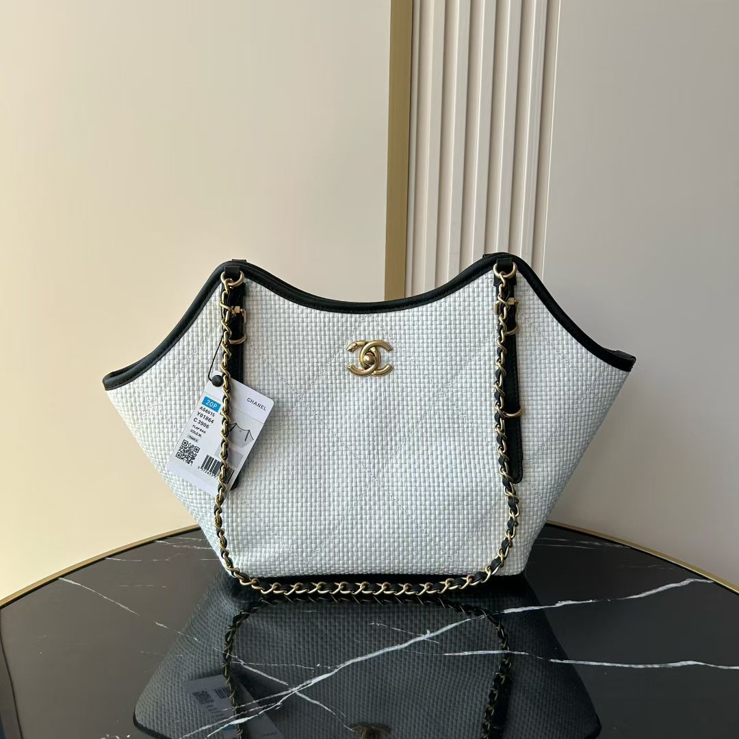 Bagsaaa Ch**el Small Tote AS6015 White & Black - 28cm