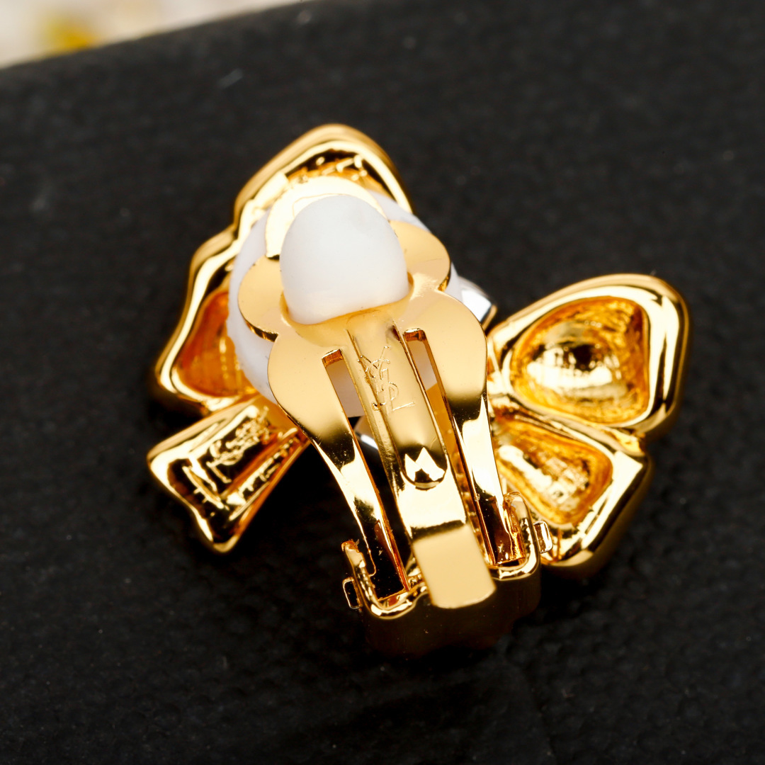 Bagsaaa Y51 bow earrings gold