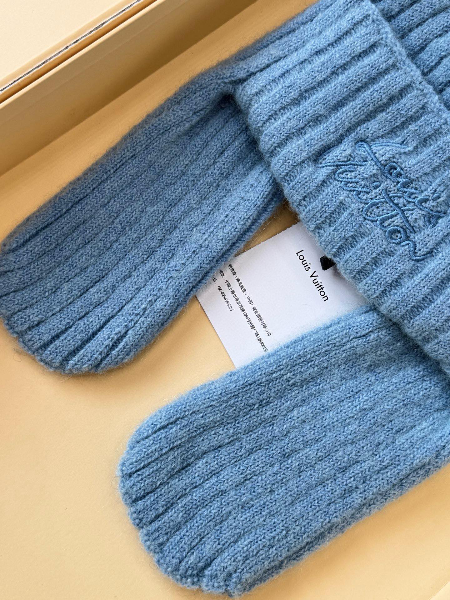 Bagsaaa L0vis Vvtt0n LV Headline Beanie blue
