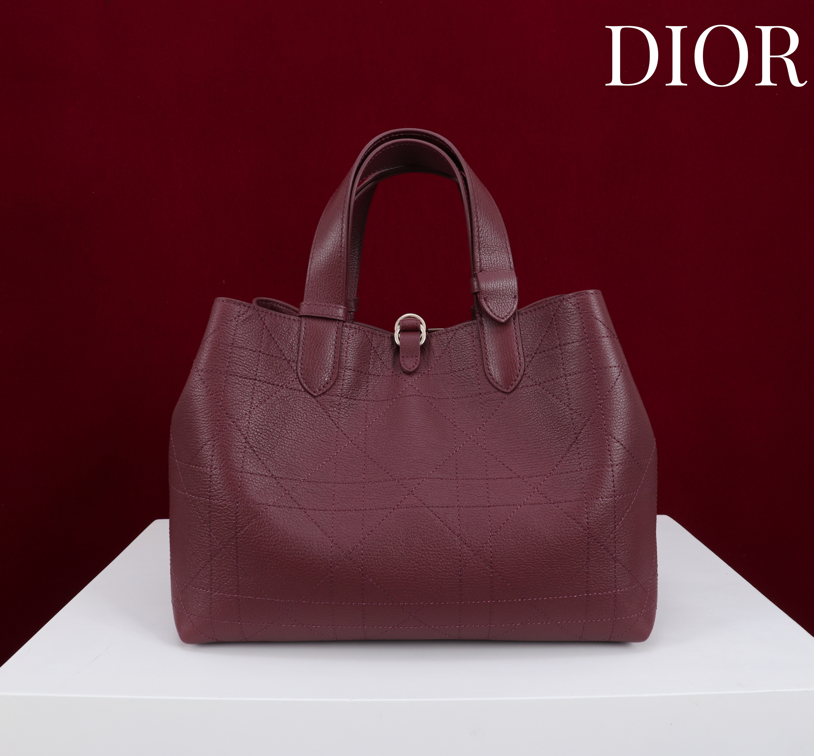 Bagsaaa Medium D10r Toujours Bag Burgundy Flat Macrocannage Calfskin - 28.5cm