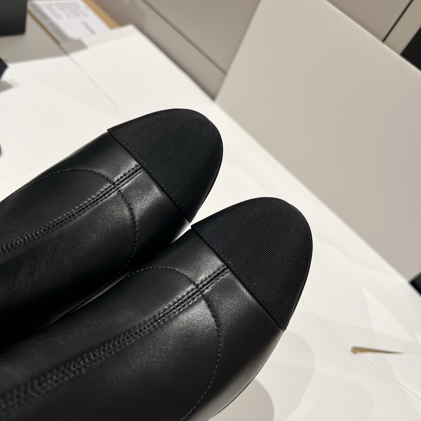 Bagsaaa Ch**el black leather cap-toe ankle boots with zipper