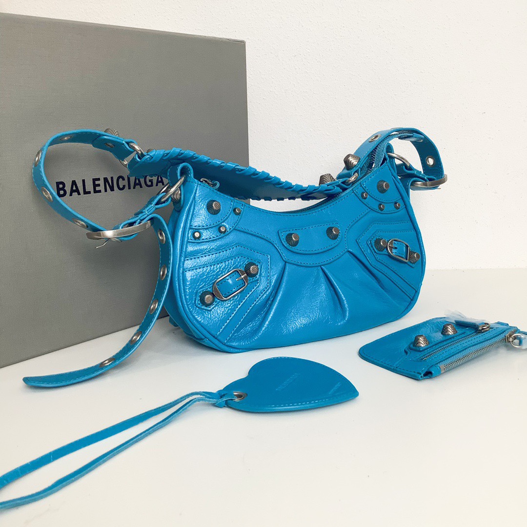 Bagsaaa Ba1en*iaga Le Cagole XS shoulder bag in sky blue - 26cm
