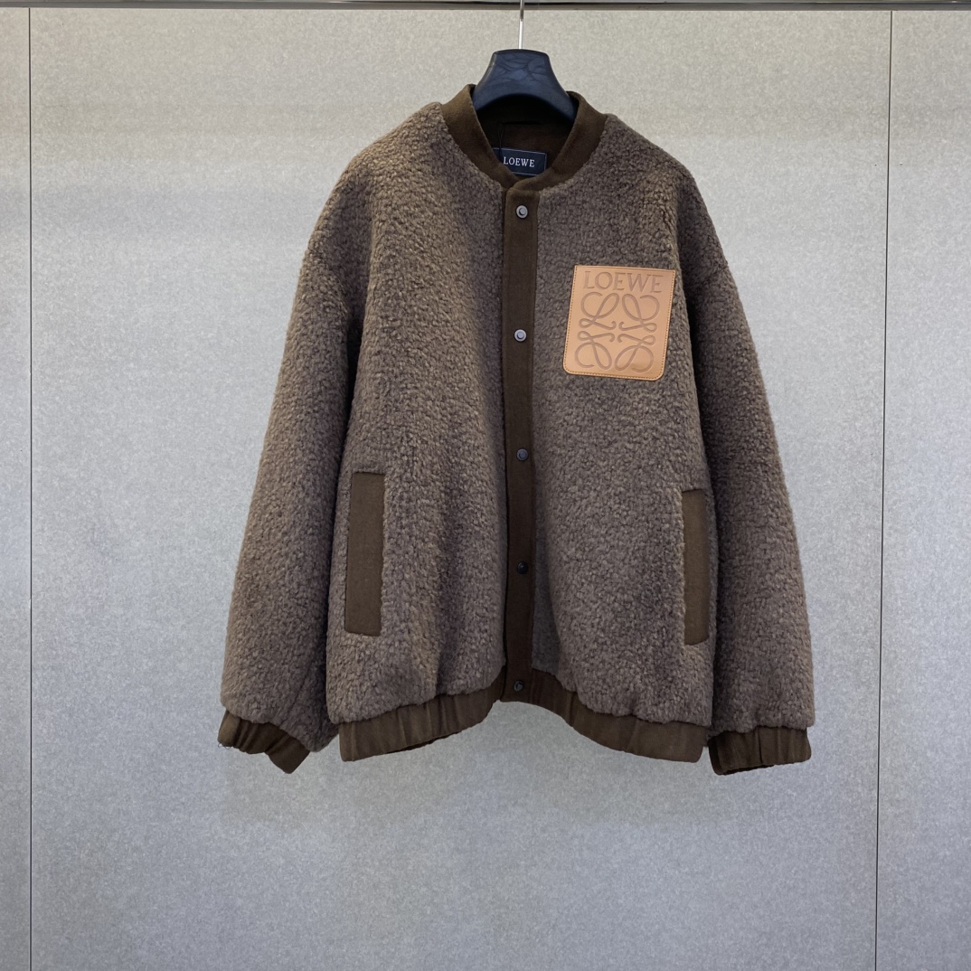 Bagsaaa L0ew* brown sherpa bomber jacket with an Anagram leather patch pocket