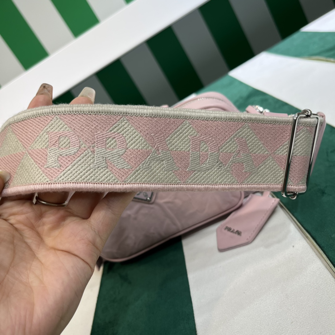 Bagsaaa Pra*a Nappa Antique leather multi-pocket shoulder bag in pink - 22cm