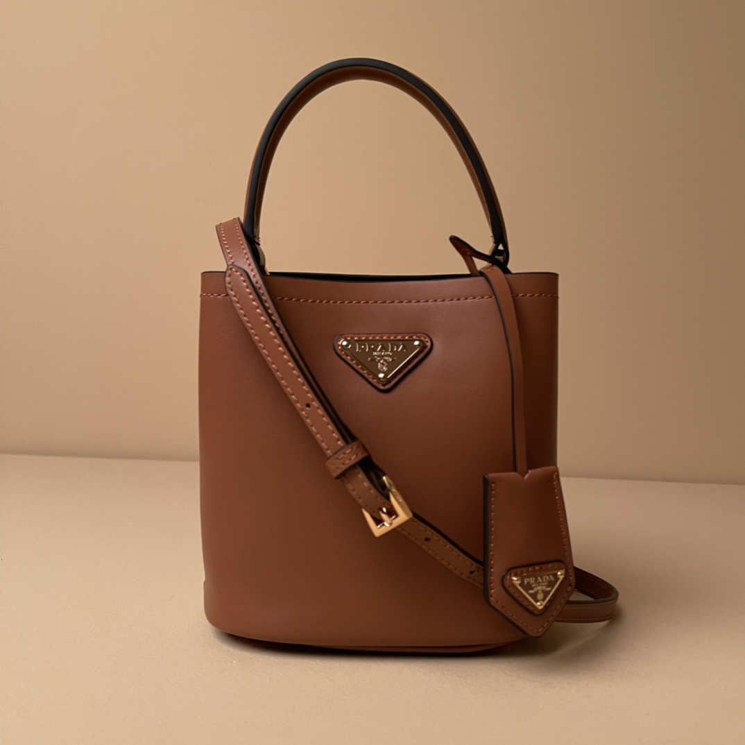 Bagsaaa Pra*a Panier Mini Saffiano leather bag in brown - 16cm