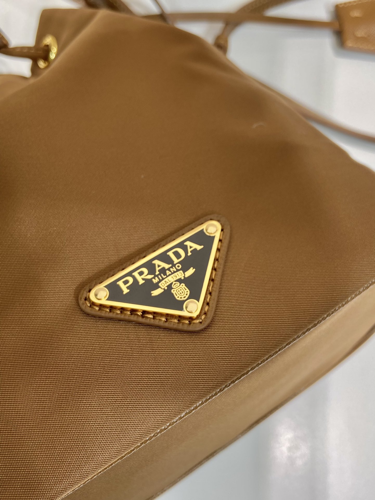 Bagsaaa Pra*a Re-Edition 1978 mini Re-Nylon bag in brown - 19.5cm