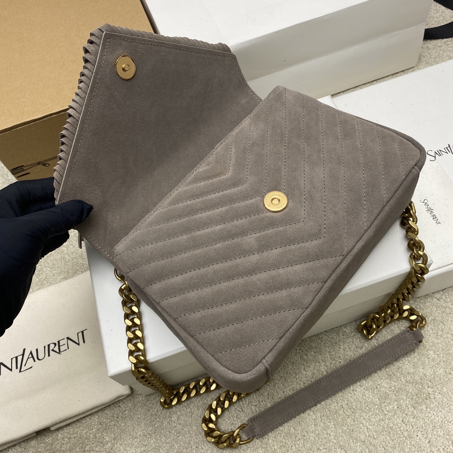 Bagsaaa Y51 Sa1nt Lau*nt College medium chain quilted suede shoulder bag- 24cm