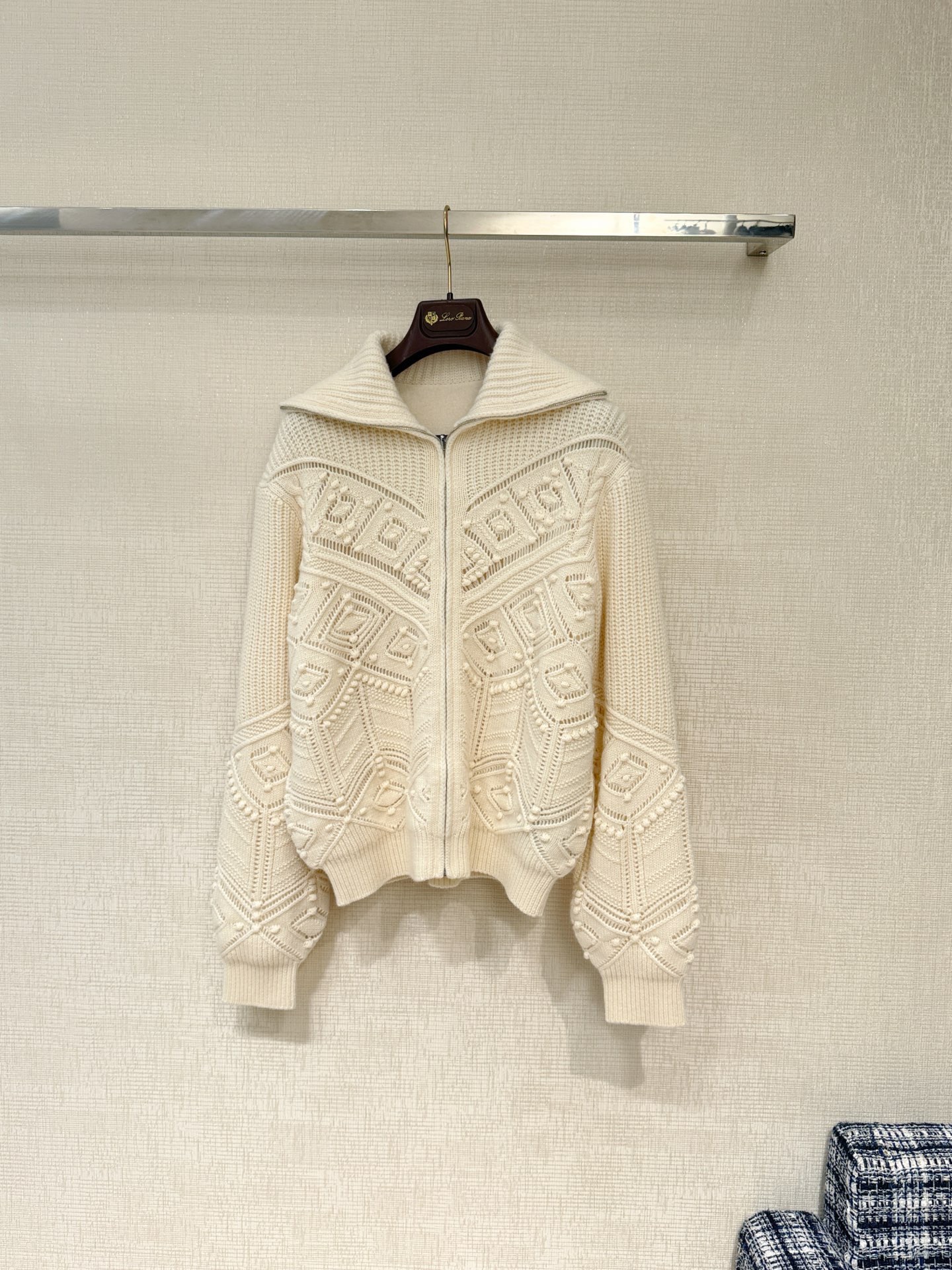 Bagsaaa L0r0 P1ana cashmere zip-up cardigan cream