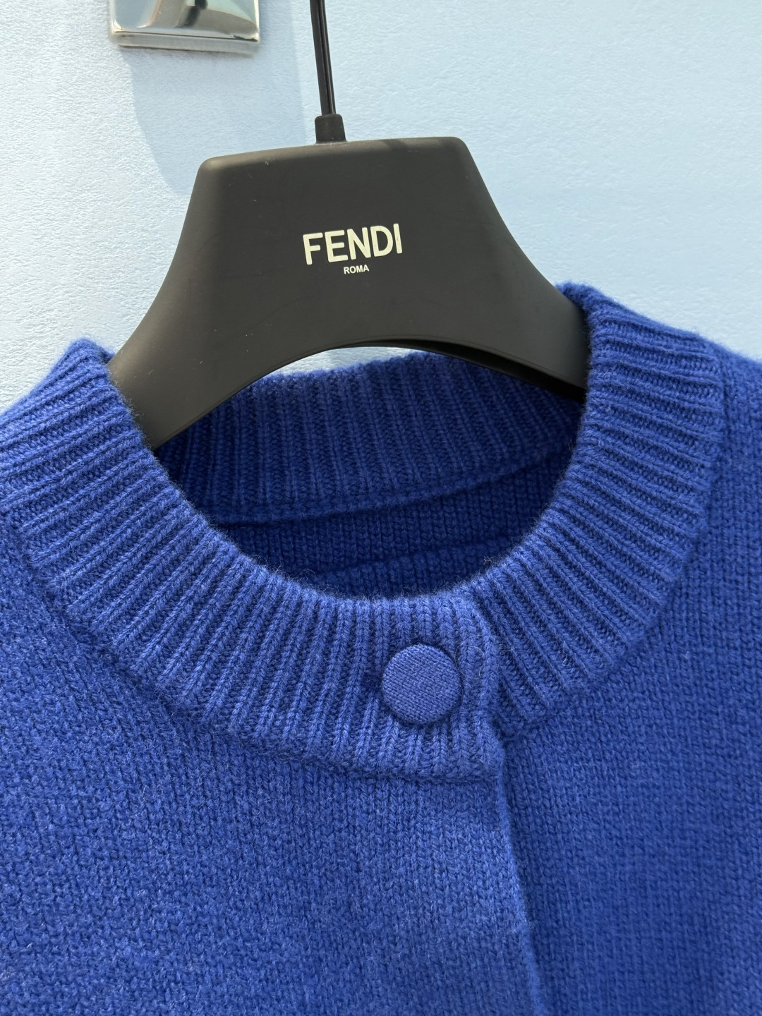 Bagsaaa F**di blue wool cardigan with pockets