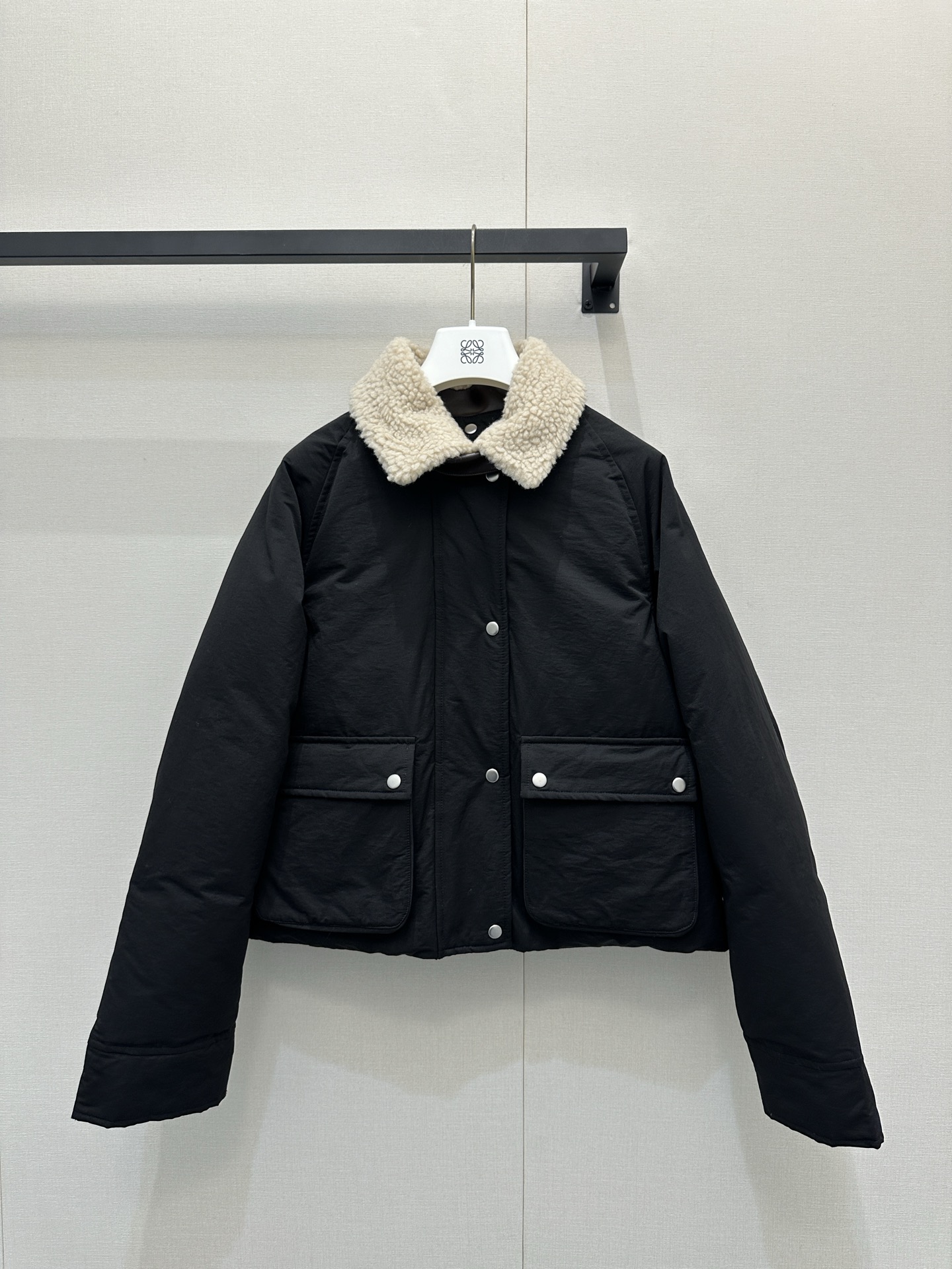Bagsaaa L0ew* puffer jacket in black cotton-blend technical fabric