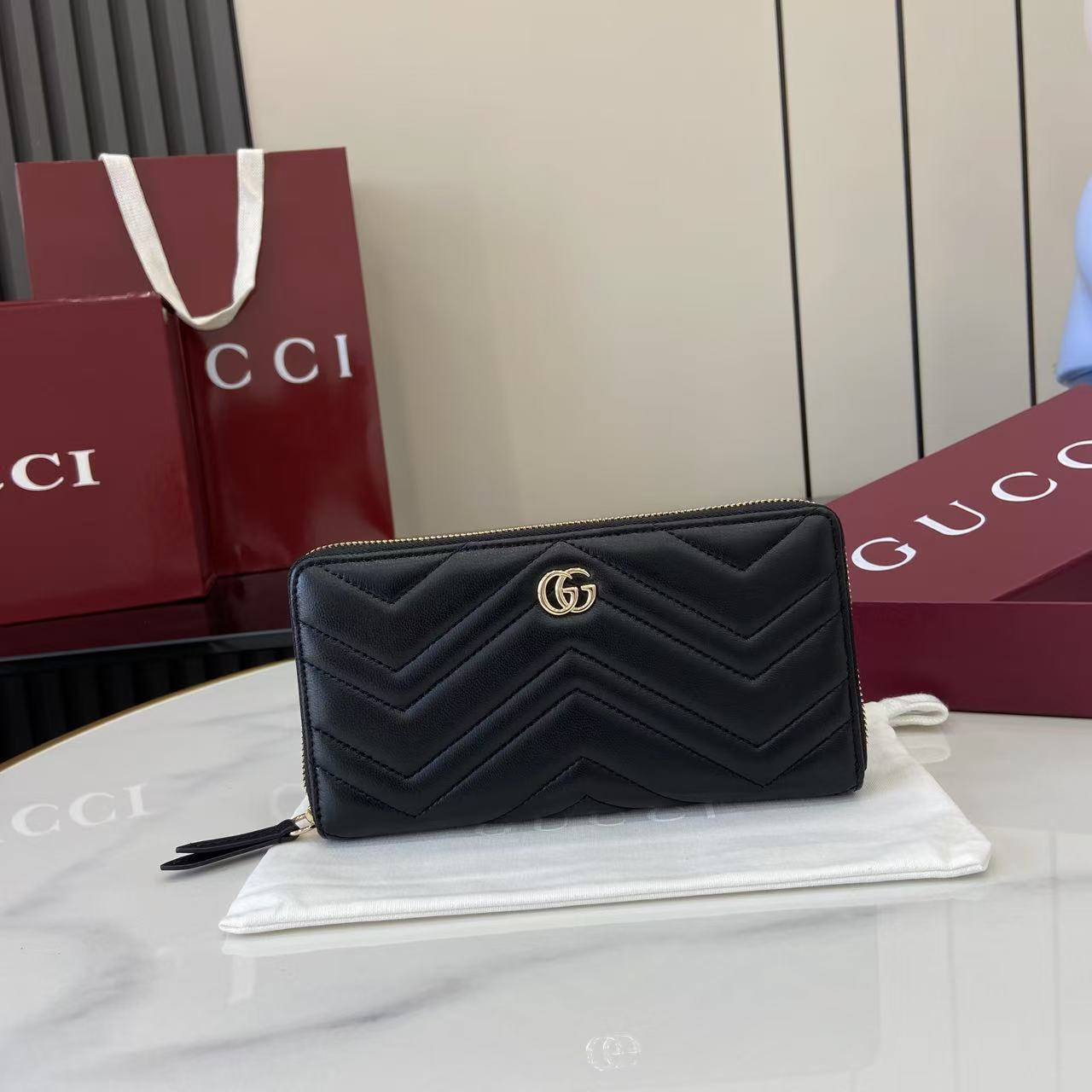 Bagsaaa Gvc*1 GG Marmont zip around wallet 837758 black - 19cm