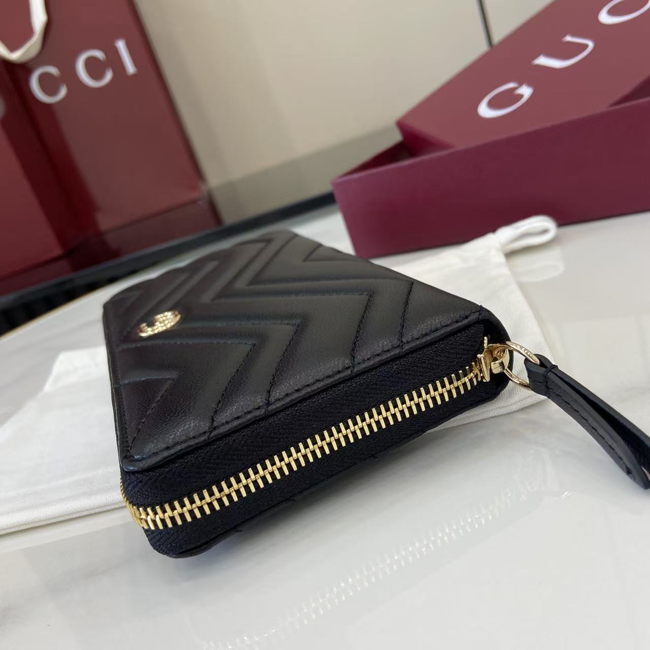 Bagsaaa Gvc*1 GG Marmont zip around wallet 837758 black - 19cm