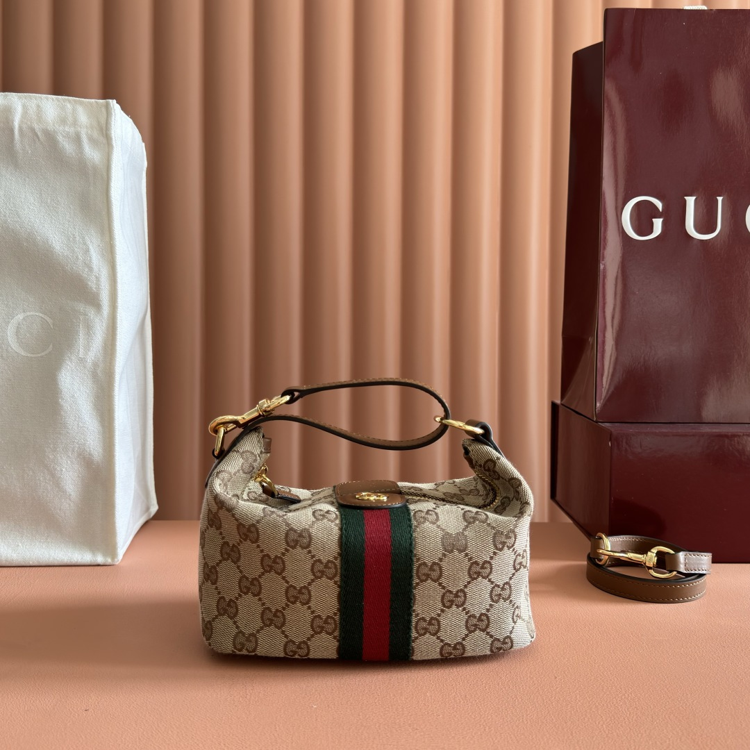 Bagsaaa Gvc*1 Vanity mini bag 861775 - 19cm