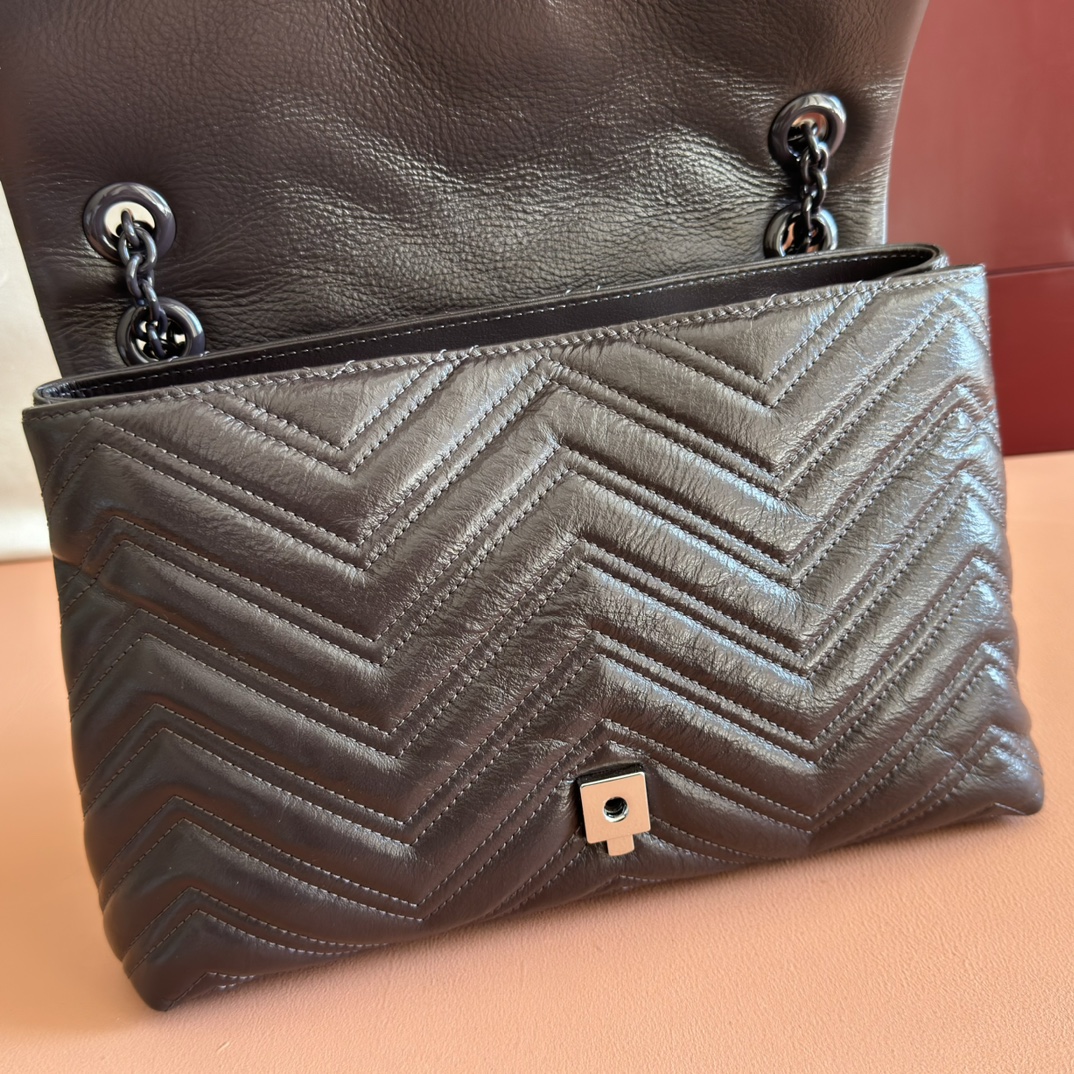 Bagsaaa Gvc*1 GG Marmont medium shoulder bag 850676 black - 31cm