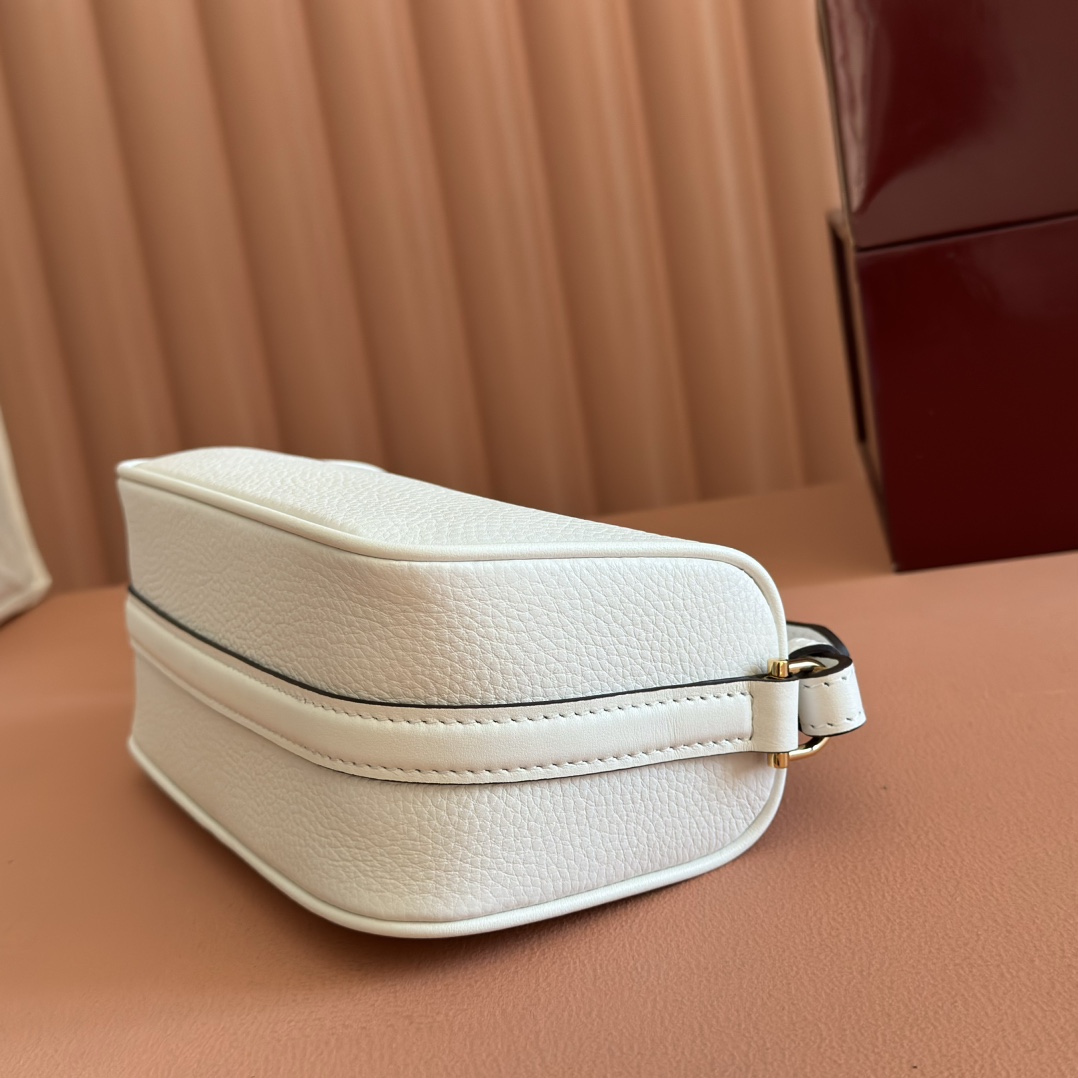Bagsaaa Gvc*1 Half Horsebit mini bag 860784 ivory leather - 19cm