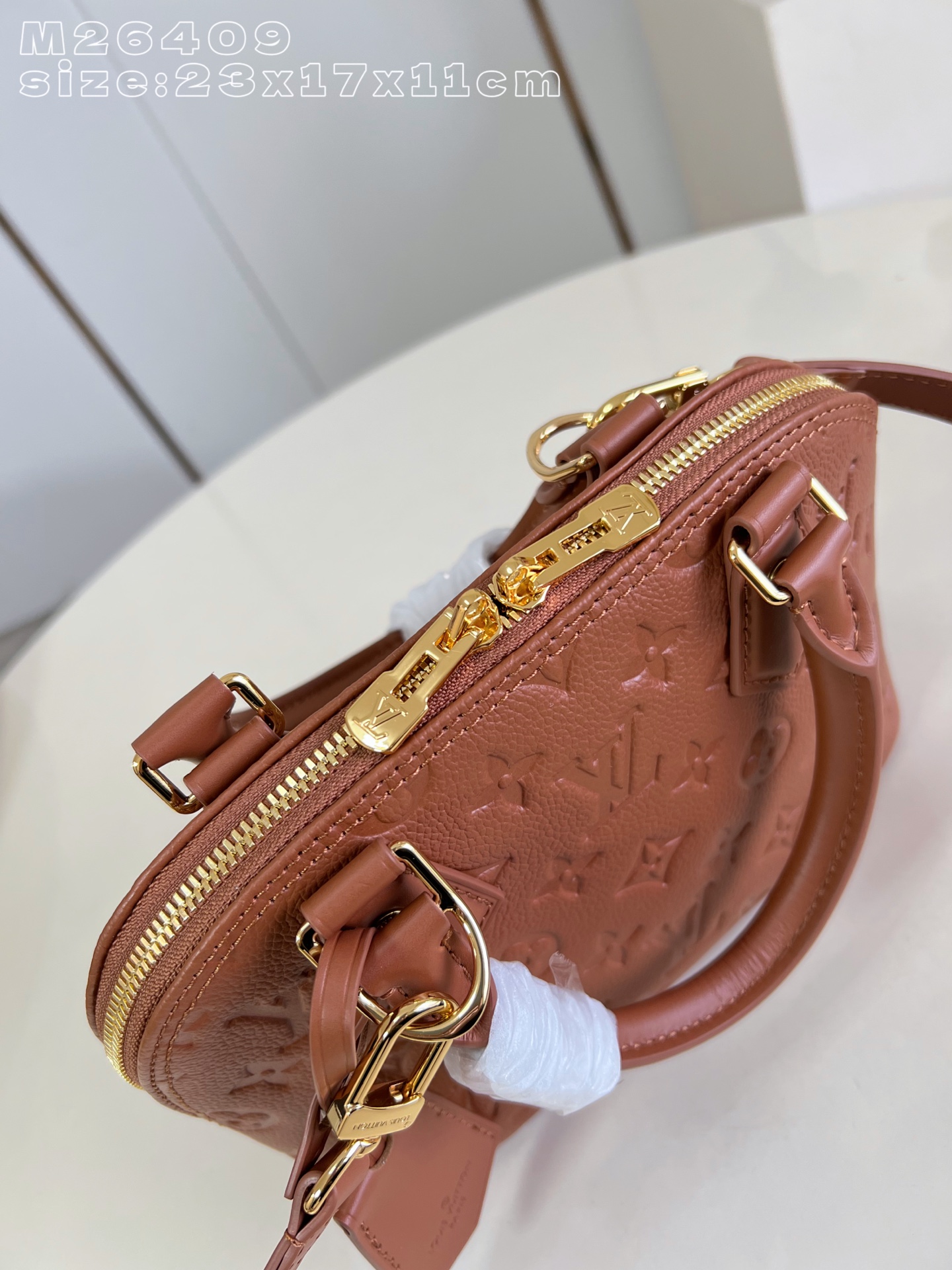 Bagsaaa L0vis Vvtt0n Alma BB handbag in Monogram Empreinte M26409 brown - 23cm