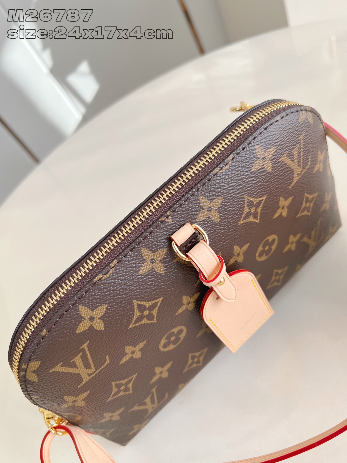 Bagsaaa L0vis Vvtt0n Tag Me Pouch in Monogram canvas - 24cm