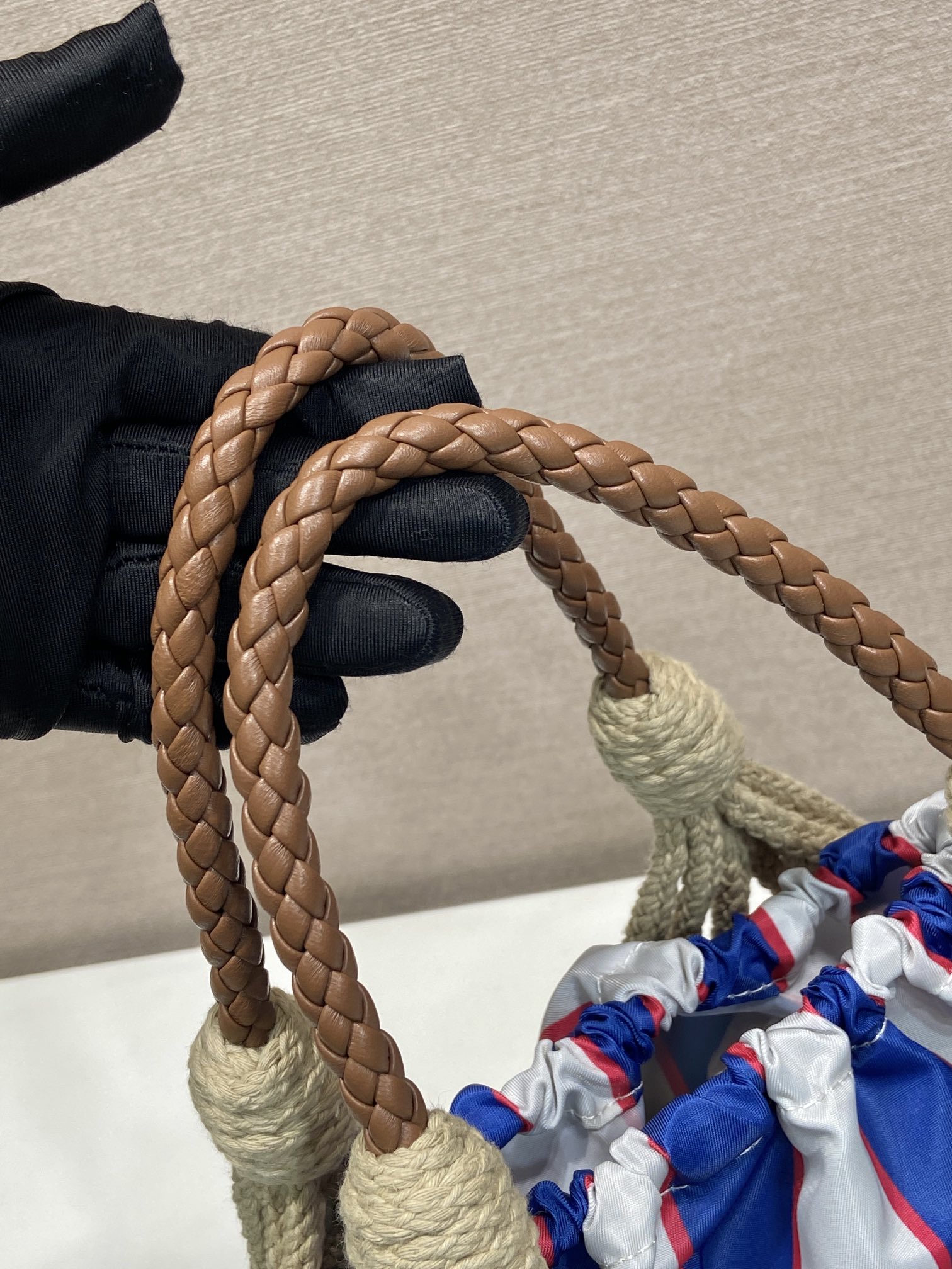 Bagsaaa Pra*a Noué medium cotton macramé bag 1BC111 Cord/Royal Blue - 37cm
