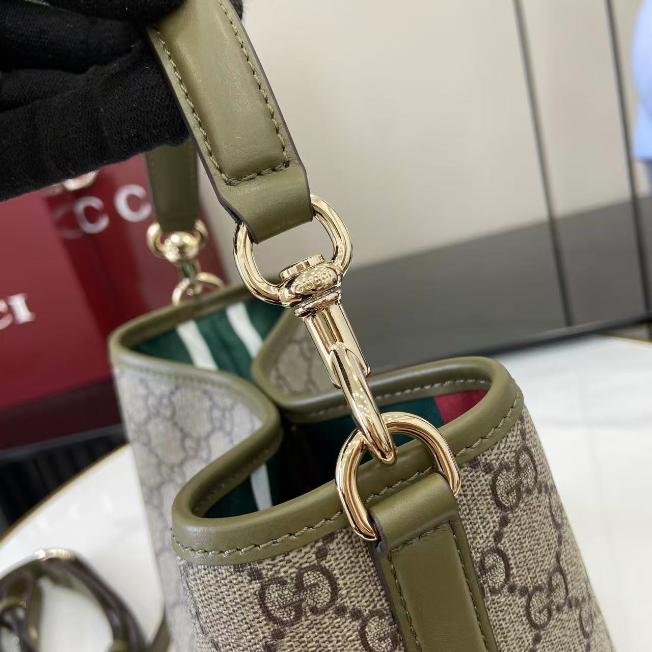 Bagsaaa Gvc*1 GG Emblem Mini Bucket Bag 815118 beige & olive - 19x18x11 cm