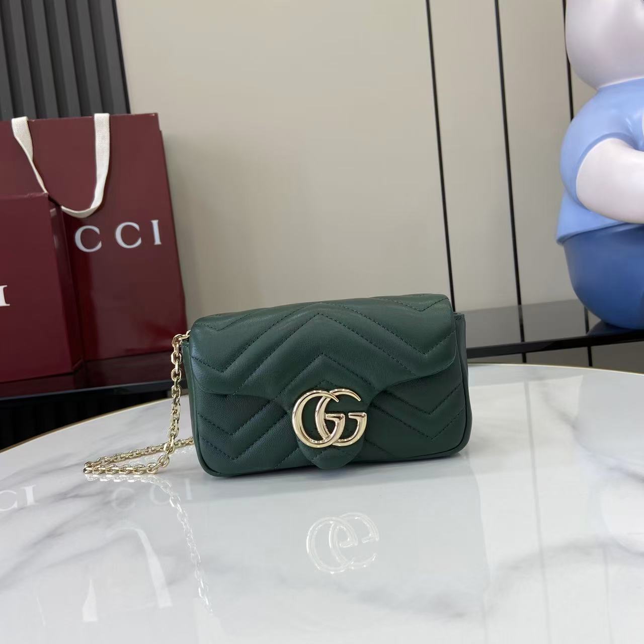 Bagsaaa Gvc*1 GG Marmont mini shoulder bag 841290 green - 17cm