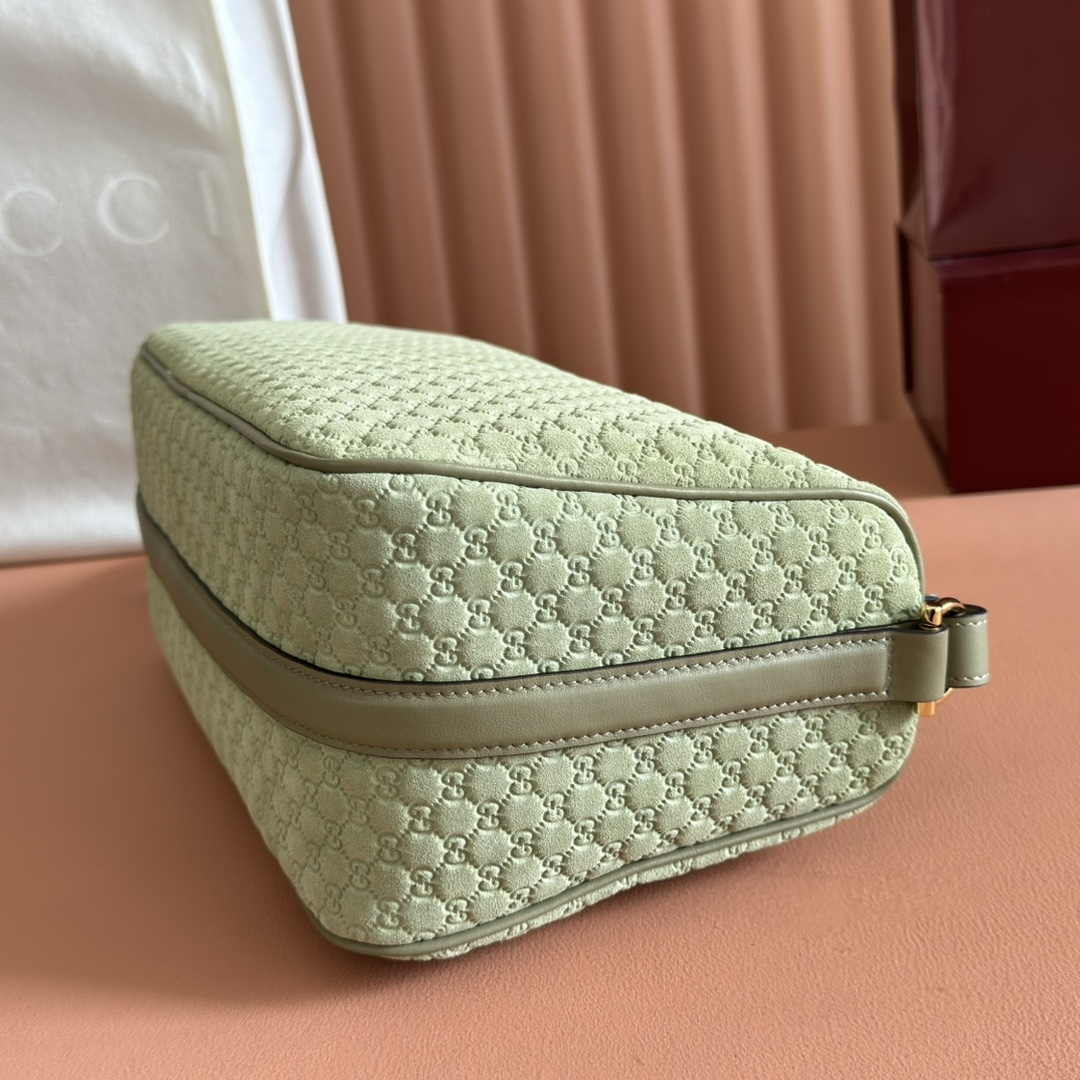 Bagsaaa Gvc*1 Half Horsebit medium shoulder bag 860787 green suede - 31.5cm