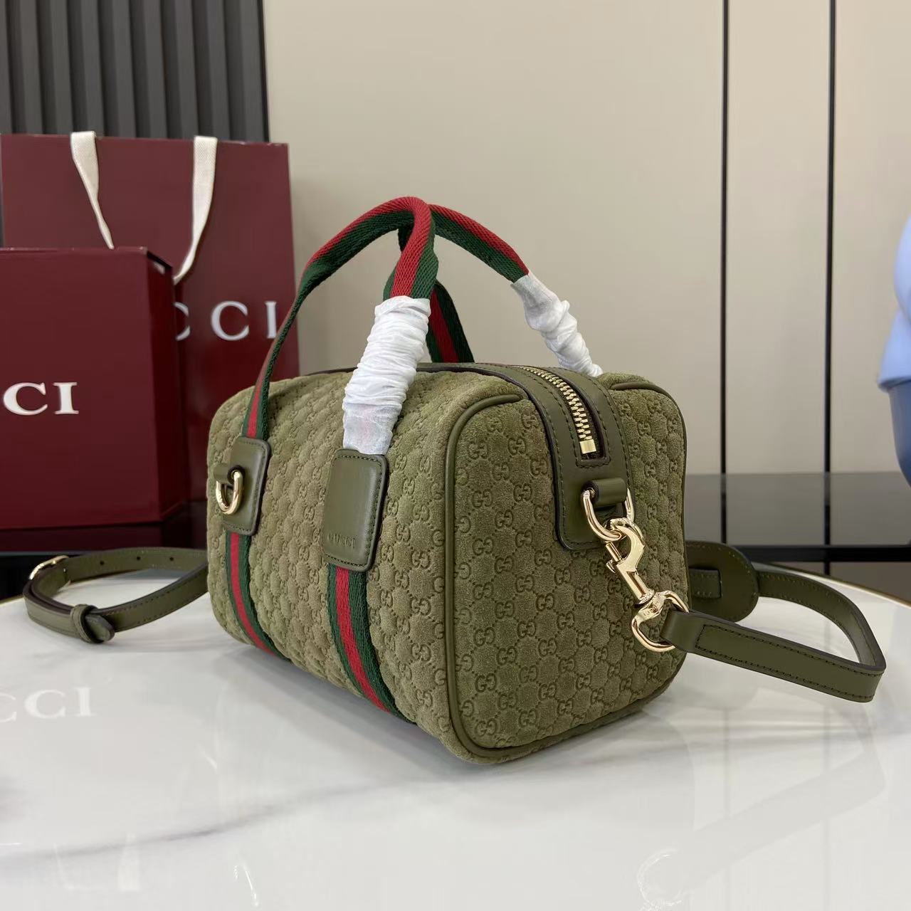 Bagsaaa Gvc*1 Mini GG handbag 859975 green suede - 20cm