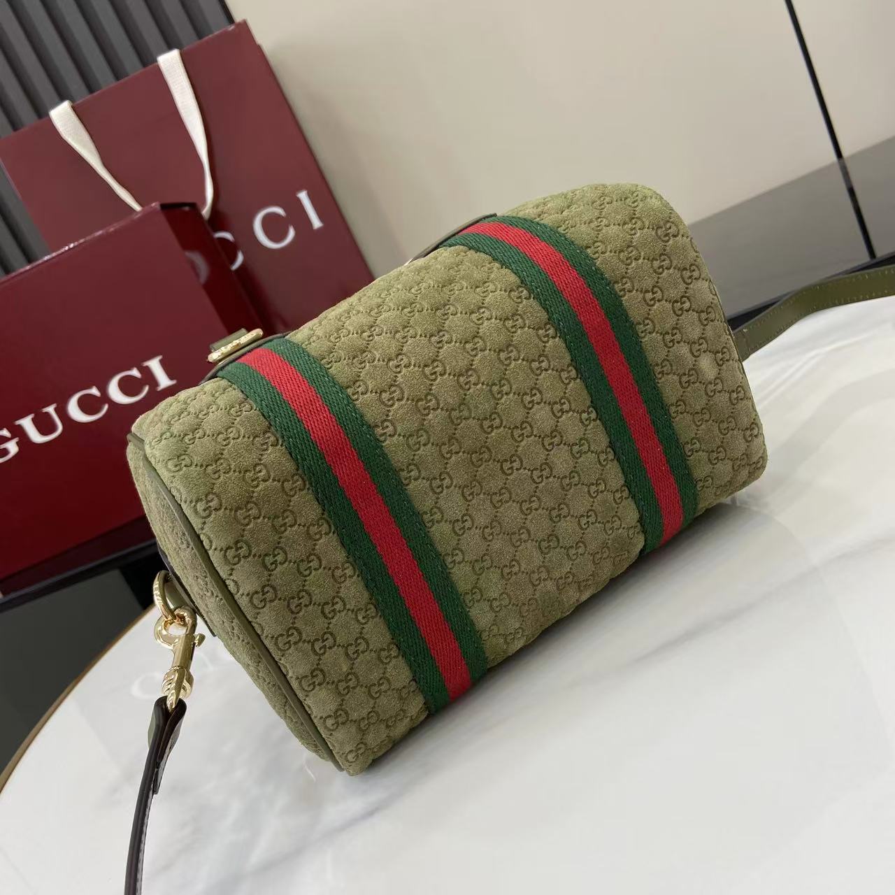 Bagsaaa Gvc*1 Mini GG handbag 859975 green suede - 20cm