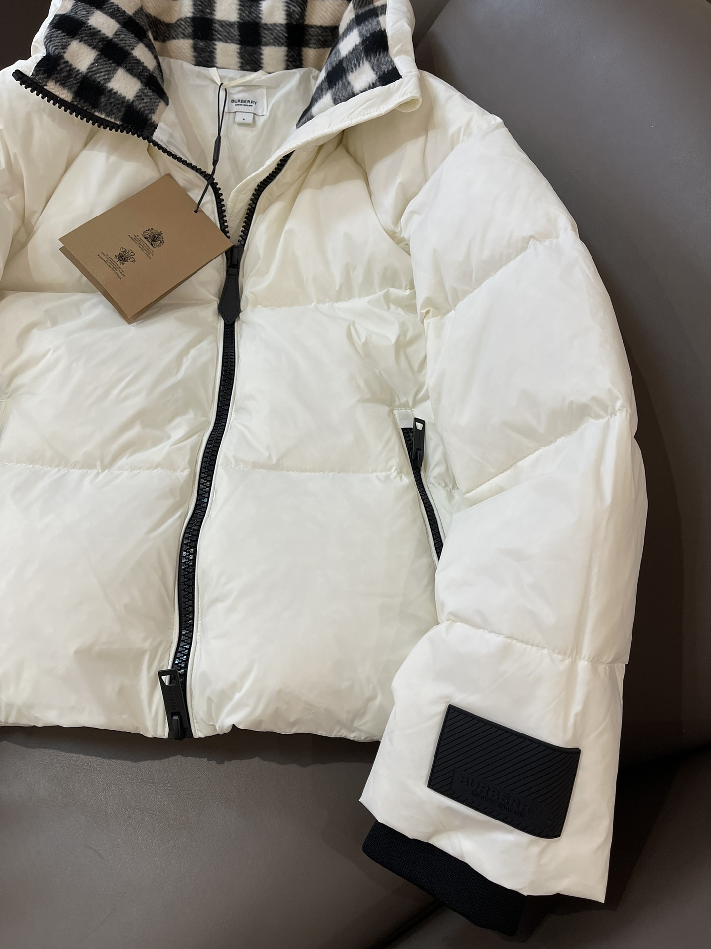 Bagsaaa Bv*b*rry Quilted Puffer Jacket white Vintage Check lining