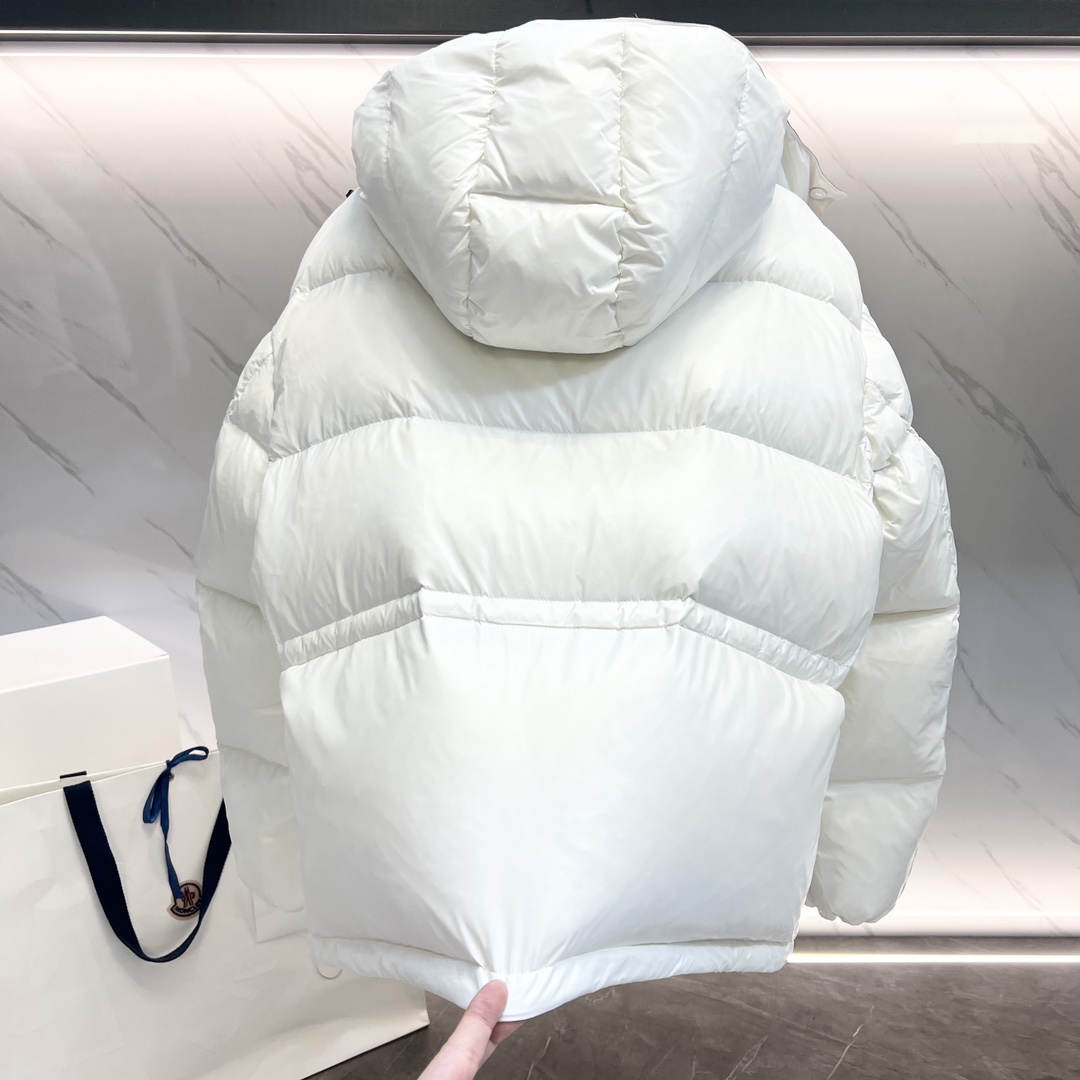 Bagsaaa white Moncler puffer jacket with a light pink hood lining
