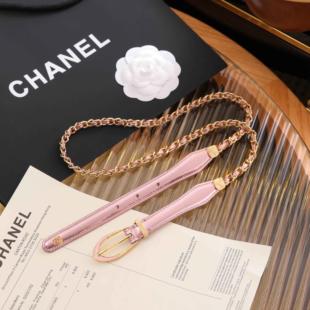 Bagsaaa pink leather and gold-tone chain Ch**el belt