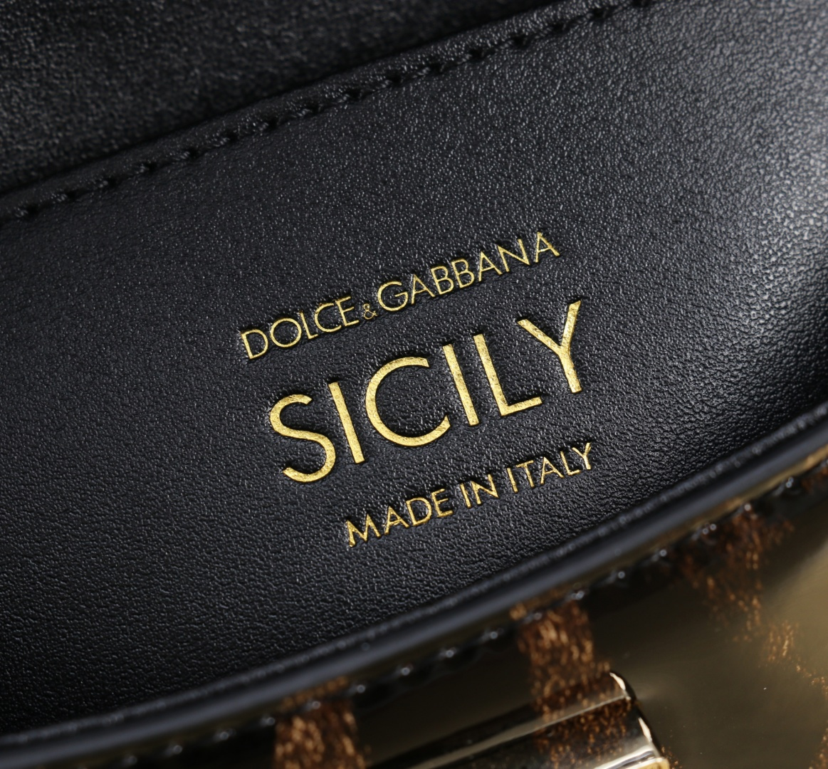 Bagsaaa Dolce & Gabbana x Kim Small Sicily top-handle bag in leopard-print - 18cm