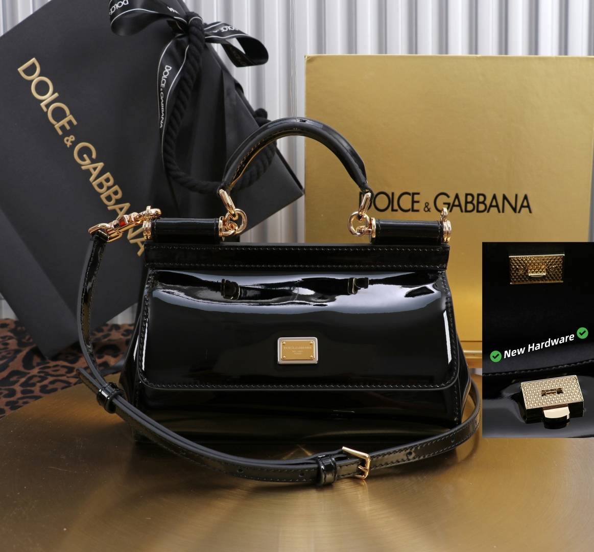 Bagsaaa Dolce & Gabbana small Sicily handbag in black patent-leather - 18cm