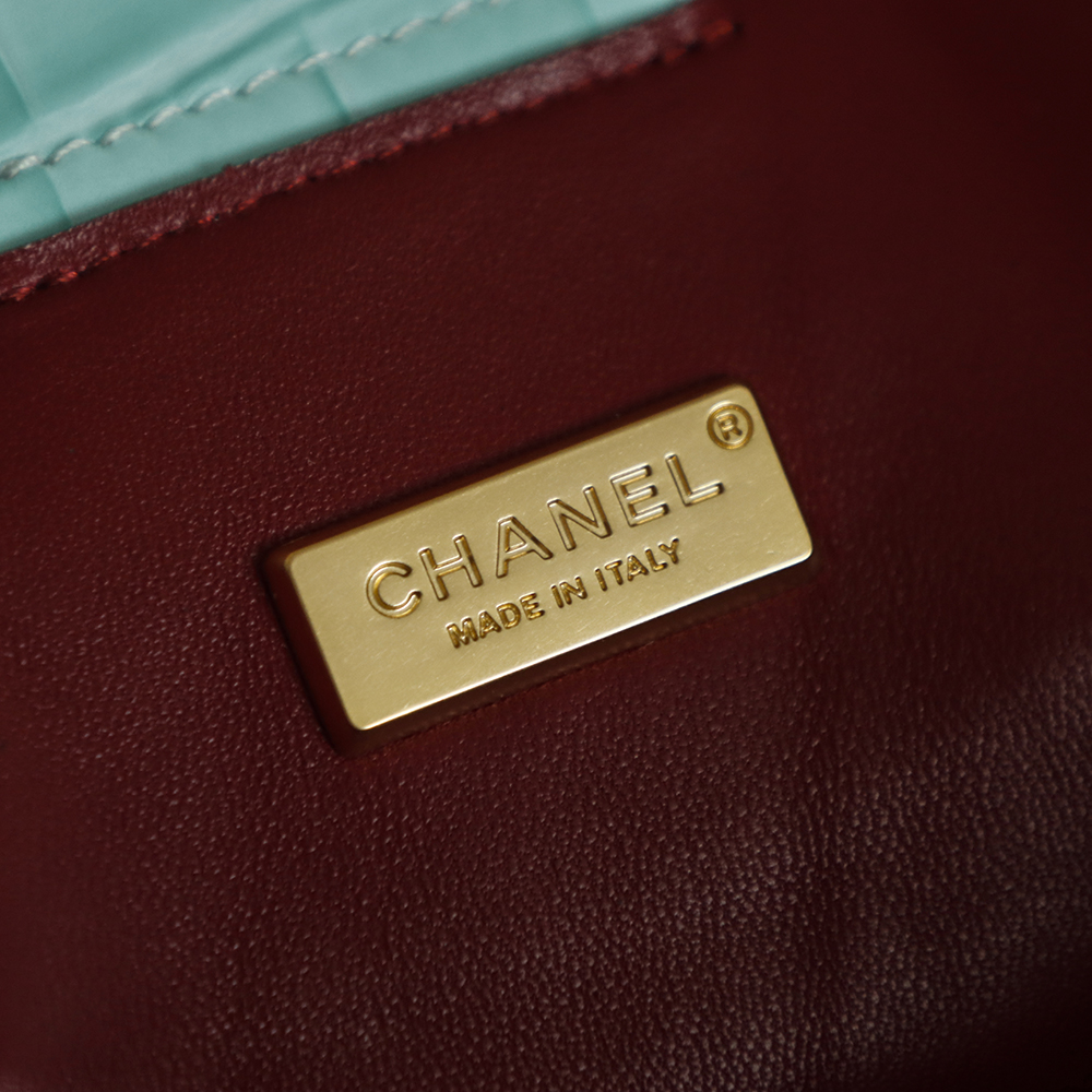 Bagsaaa crocodile-embossed Ch**el Cerf or Executive tote bag in turquoise - 40cm