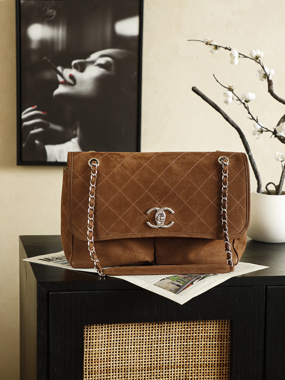 Bagsaaa Ch**el Split Pocket Flap Bag in brown suede - 35cm