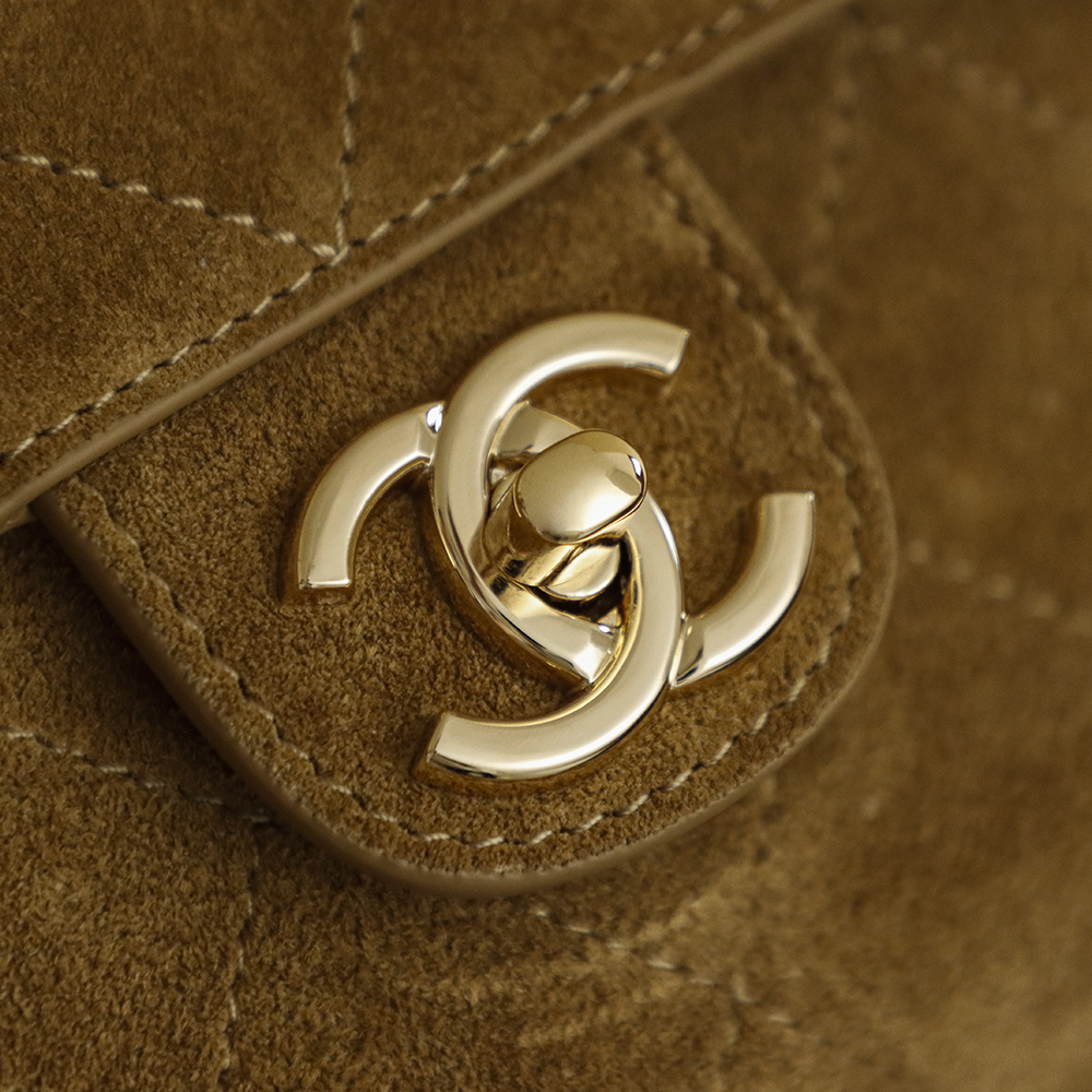Bagsaaa Ch**el 2.55 Classic Flap shoulder bag in beige suede - 33cm