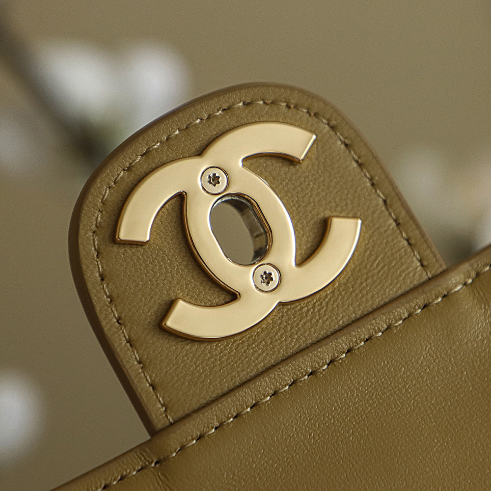 Bagsaaa Ch**el 2.55 Classic Flap shoulder bag in beige suede - 33cm