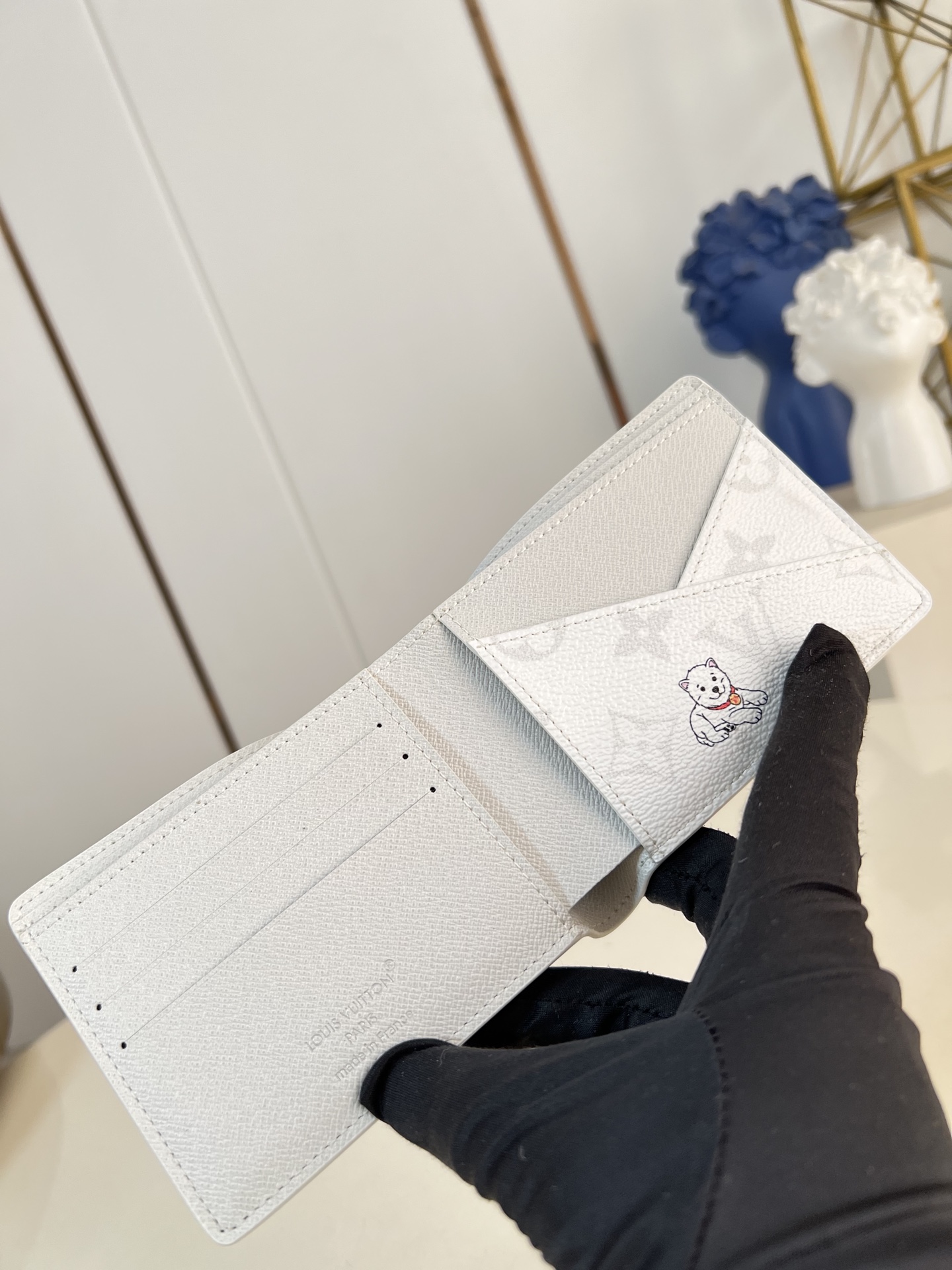 Bagsaaa LV Multiple Wallet M27082 White - 11.5cm