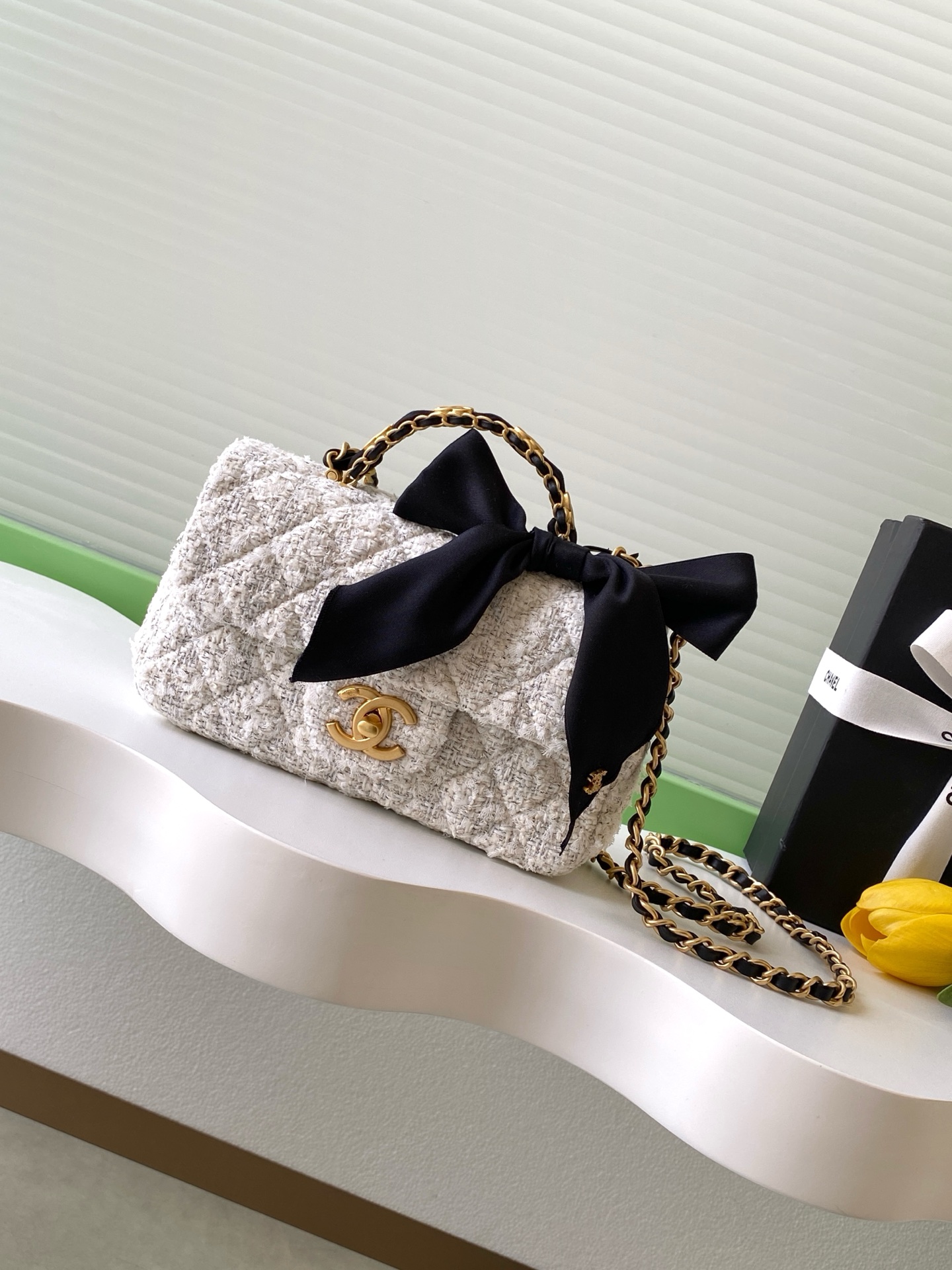 Bagsaaa Ch**el Mini Flap Bag with Top Handle AS5875 White tweed - 20cm